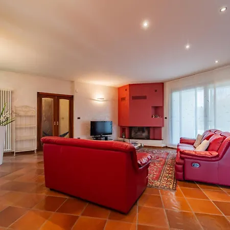 公寓 Luxury With Swimming Pool - Free Parking & Wifi 维拉法莱托